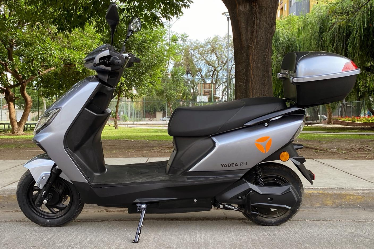 Detalle de la motocicleta Quantum Luna Pro