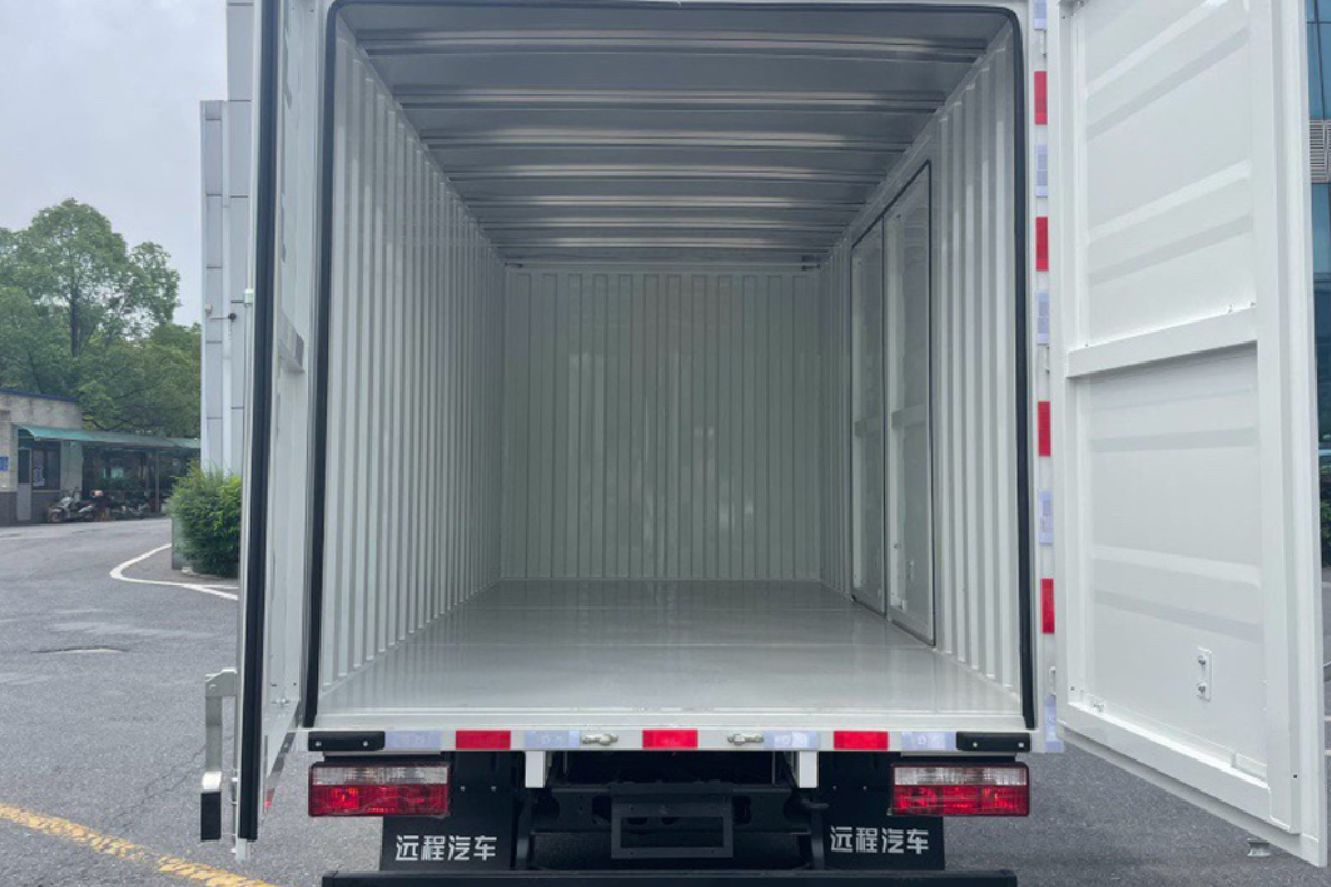 Espacio de carga del Quantum Farizon H8E